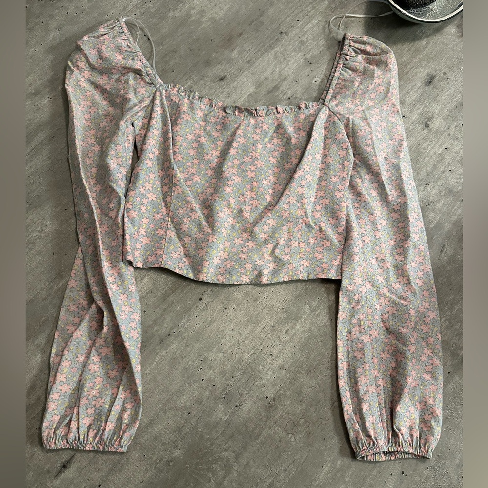 Sophie Rue Pink Cuffed Sleeve Ruched Crop Blouse Size Small NWT